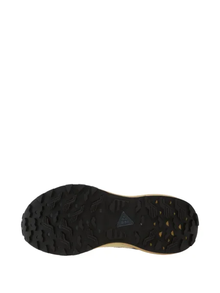 Sneakerși Craft cu șireturi din dantelă