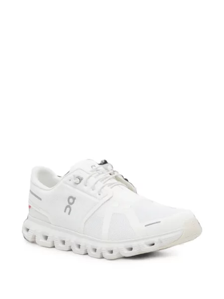 Sneakerși On alb