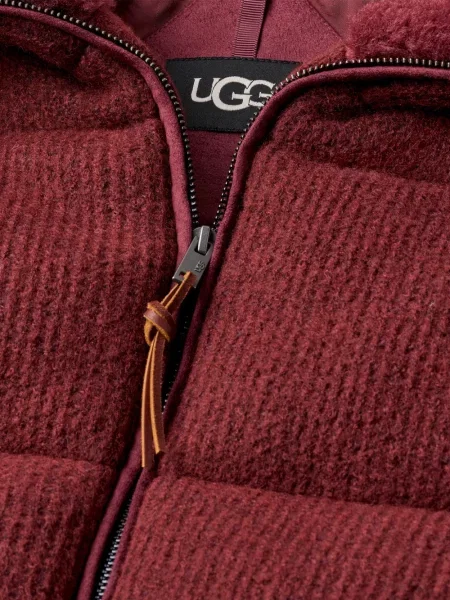 Geacă cu puf Ugg tricotate roșu