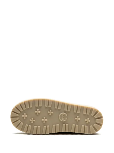 Botine Ugg din dantelă clasici