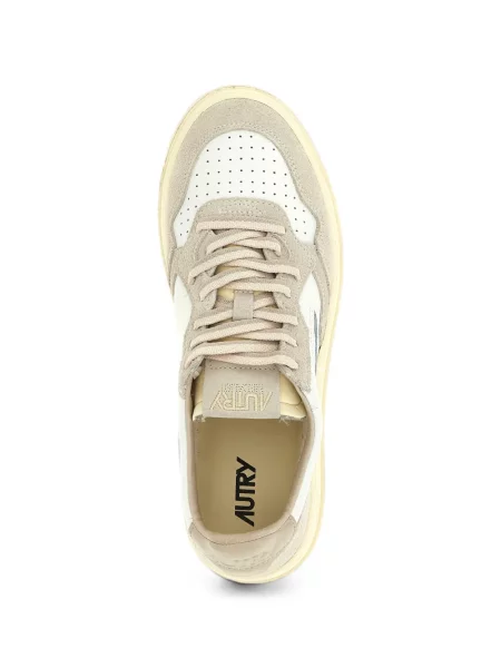 Sneakerși Autry din piele de căprioară alb