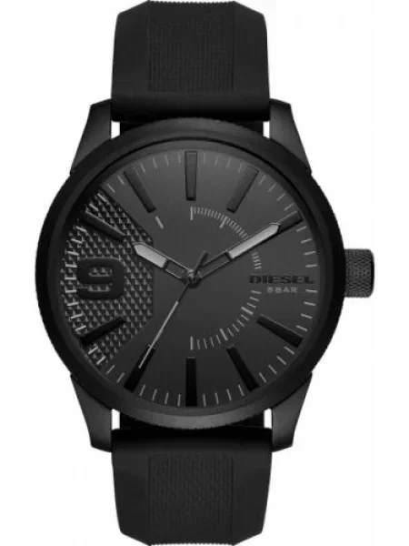 Ure Diesel črna