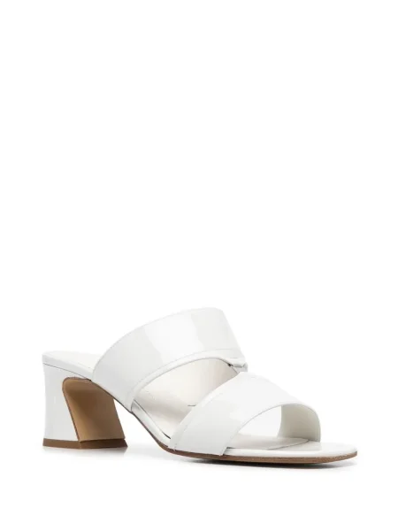 Sandale Ferragamo alb