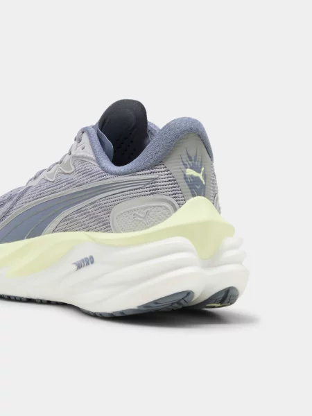 Кроссовки для бега Puma серые