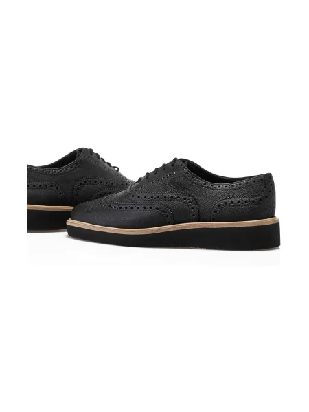 Pantofi Clarks