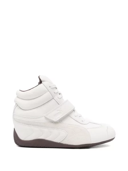 Sneakerși Puma cu șireturi cu pană din dantelă
