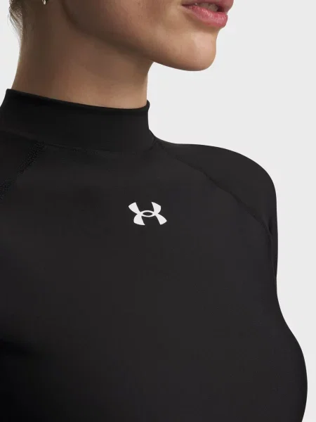 Укороченный спортивный топ Under Armour черный