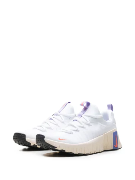Sneakerși Nike Metcon cu model floral cu imagine negru