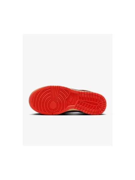 Pantofi Nike roșu