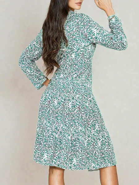 Rochie midi Resti cu imagine până la genunchi de costum alb