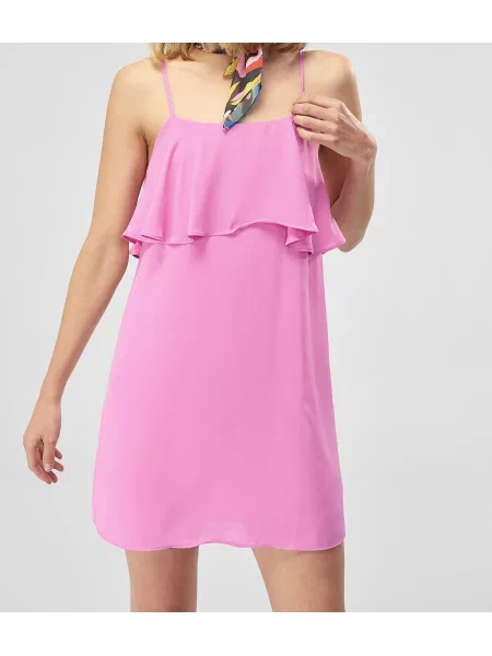 Sukienka Trendyol różowa