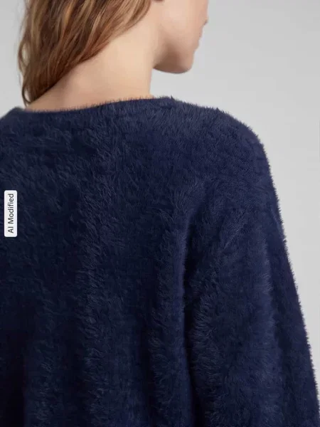 Sweter w kroju regular fit z dodatkiem Garcia niebieski