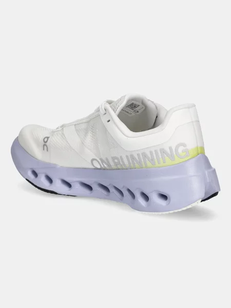 Női On Running Cloudsurfer Next elefántcsont/nimbus futócipő. Méret: EU bézs