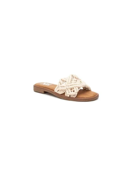 Pantofi Xti bej