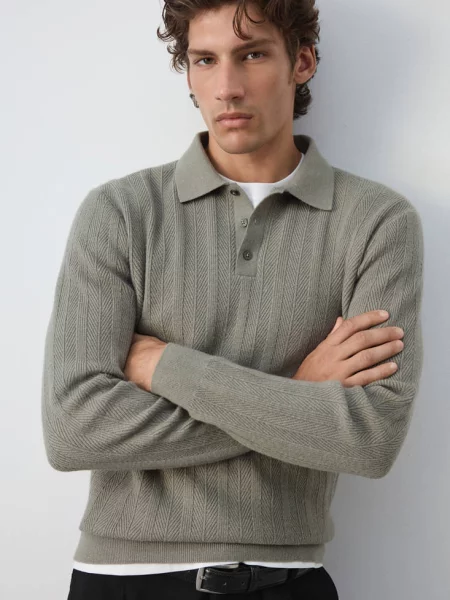 Sweter polo z dzianiny z teksturą pastelowa zieleń Mężczyzna XL MANGO MAN