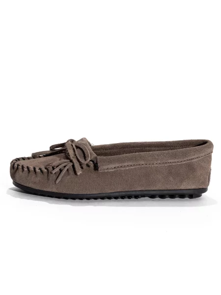 Minnetonka Mocasini Kilty' gri