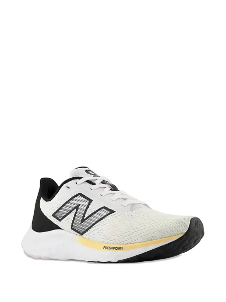Sneakerși New Balance Fresh Foam Arishi alb