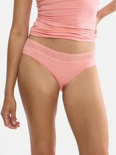 Triumph Chilot clasic Feel Of Modal roz