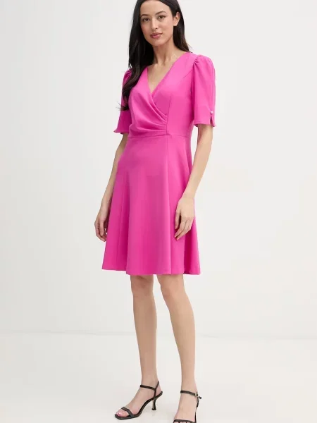 DKNY rochie evazată roz