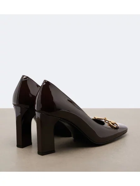 Pantofi cu toc Gucci din piele de lac maro
