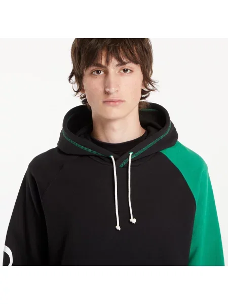Суичър с качулка Puma с качулка с принт черно