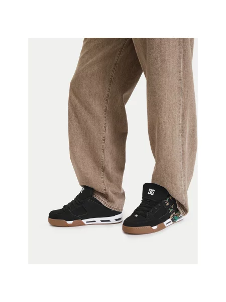 Sportcipők DC Shoes EO-COMMAND fekete