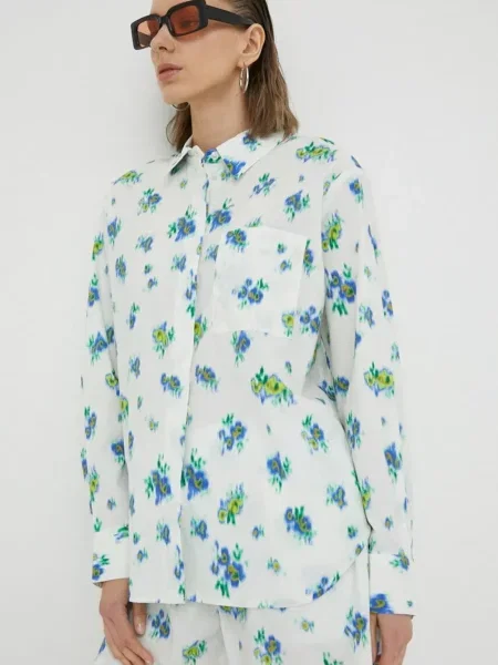Cămașă Lovechild cu model floral cu imagine alb