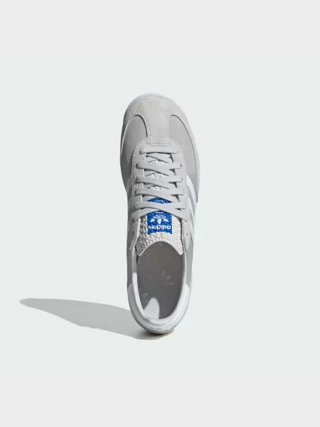 Кросівки adidas сірий