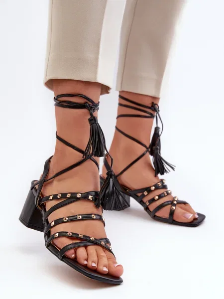 Sandale Kesi cu șireturi cu toc jos din dantelă negru