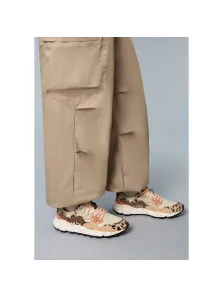 Sneakersy Flower Mountain zamszowe w kwiatki beżowe