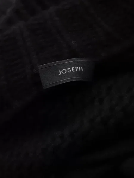 Пуловер Joseph с връзки с дантела черно