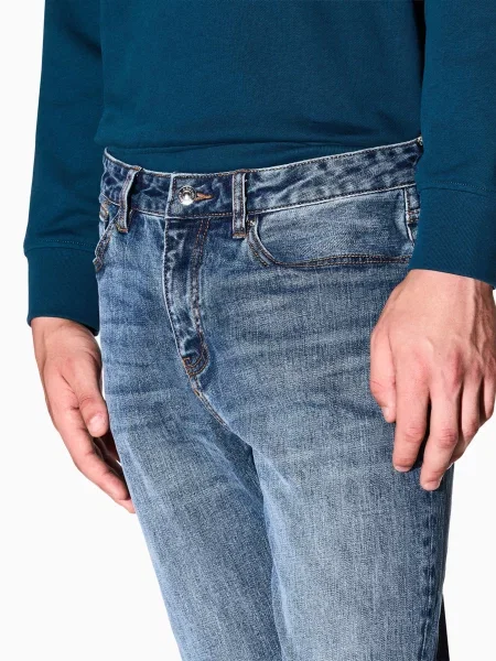Джинси кльош Armani Exchange синій