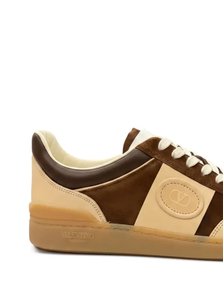 Sneakerși Valentino Garavani din piele maro