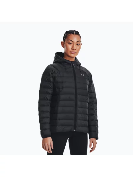 Péřová bunda Under Armour černá