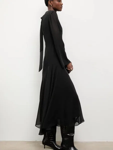 Haljina Answear.LAB maxi širi se prema dolje crna