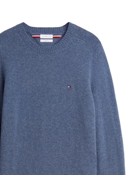 Пуловер Tommy Hilfiger бродиран с кръгло деколте синьо