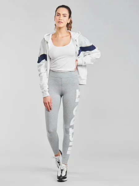Ruha Nike szürke