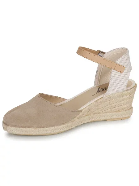 Pantofi Betty London bej