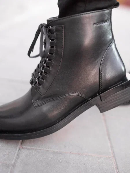 Шкіряні Черевики Forelli чорний