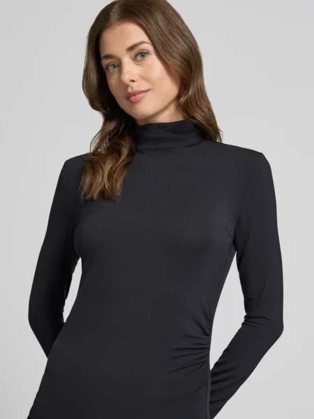 Bluzka z długim rękawem o kroju slim fit z mieszanki modalu Jake*s Casual czarna