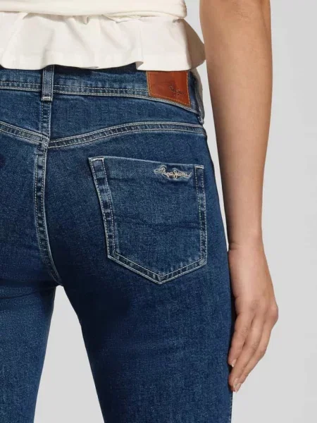 Jeansy z poszerzaną nogawką z mieszanki bawełny model ‘PIPER’ Pepe Jeans granatowe