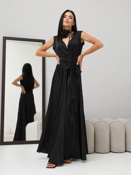 Макси платье Jadone Fashion черное