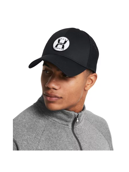 Шапка с козирка Under Armour с апликация черно