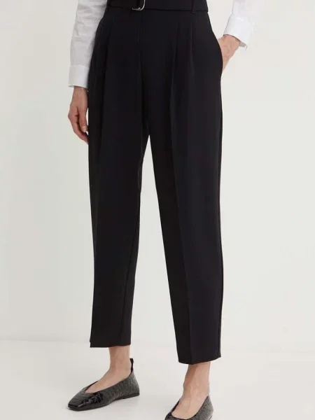 BOSS pantaloni Tapiah negru