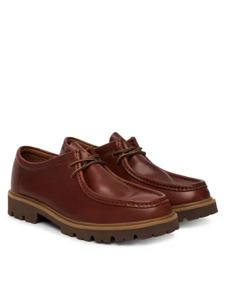 Nizki čevlji Clarks Cleyhill Seam rjava