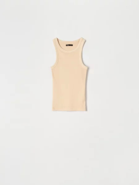 Топ бежевий