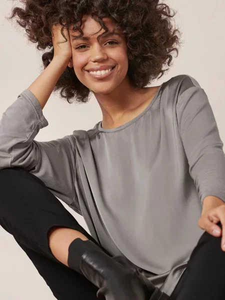 Блуза Tchibo віскоза/поліестер сірий