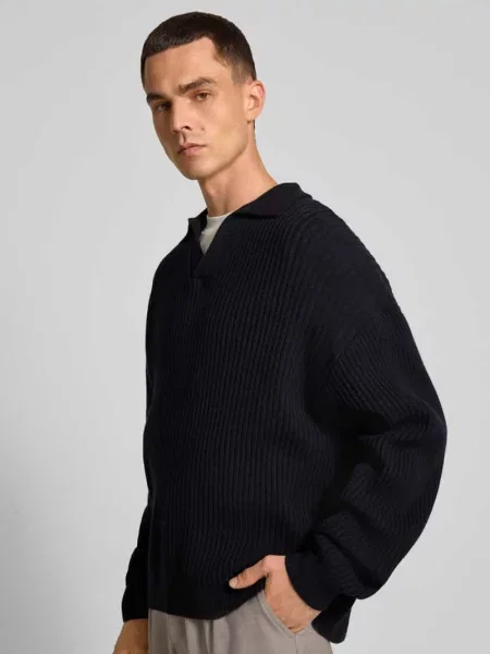 Sweter o kroju oversized z imitacji dzianiny Filippa K granatowy