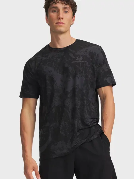 Футболка Under Armour чорна