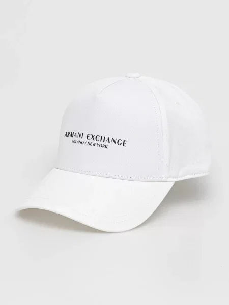 Шапка с козирка Armani Exchange черно с принт бяло